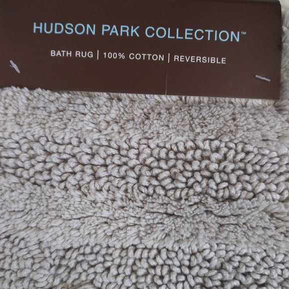 Hudson Park Bath Rug - Picture 7 of 10